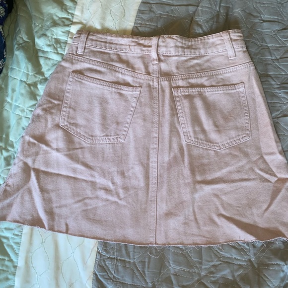 Lulu Womens size small pink skirt - Picture 5 of 5